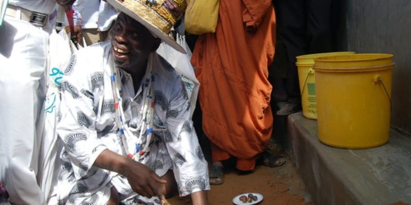 As Churches Take Measures to Prevent Ebola, Traditional Healers Ply Herbs